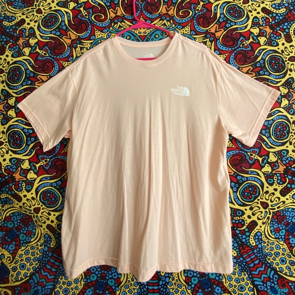 XL Light pink North Face relaxed fit tshirt